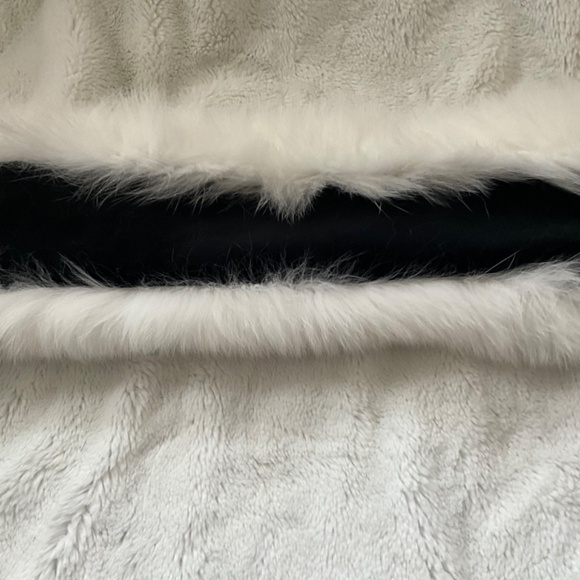 **FALL SALE** Fox Fur Headband/Hat - Picture 4 of 5